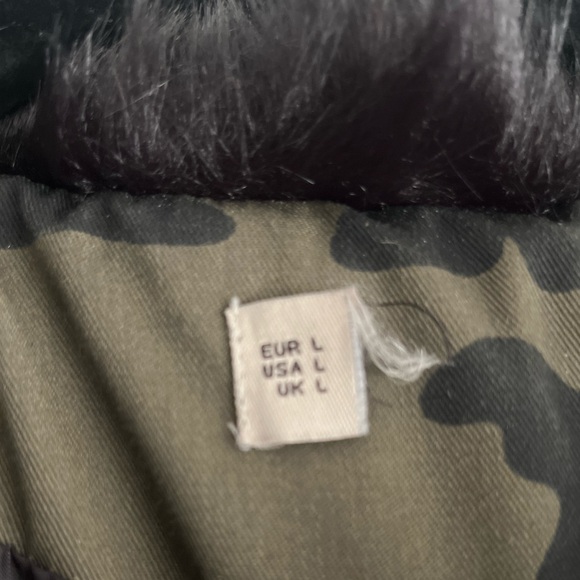 Black Faux Fur Trim Hood Army Camouflage Coat - Picture 13 of 14